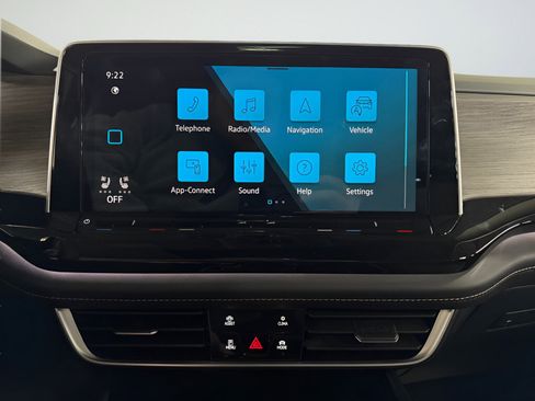 New 2025 Volkswagen Atlas SEL Premium R-Line image 16