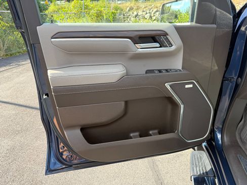 Used 2023 GMC Sierra 1500 SLT w/ SLT Premium Package image 15