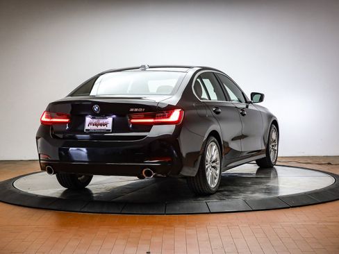 Certified 2024 BMW 330i Sedan w/ Convenience Package image 5