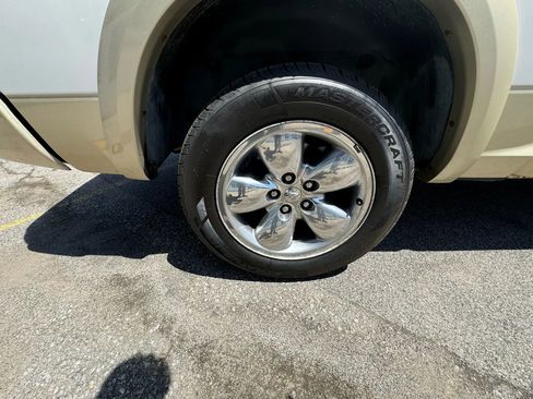 Used 2014 RAM 1500 Laramie Longhorn w/ Convenience Group image 22