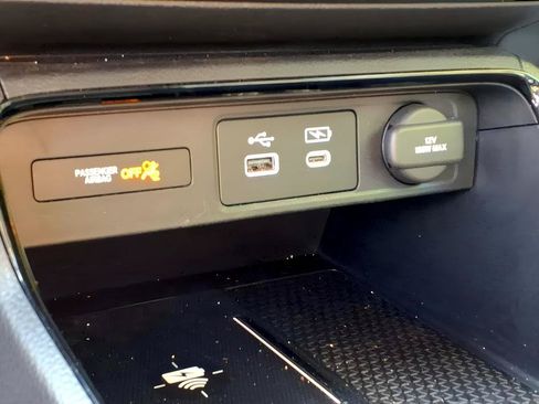 Used 2024 Honda CR-V EX-L image 23