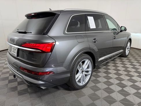 Used 2025 Audi Q7 3.0T Premium Plus w/ Premium Plus Package AWD/4WD image 9