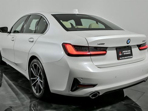 Used 2020 BMW 330i xDrive Sedan w/ Convenience Package AWD/4WD image 7
