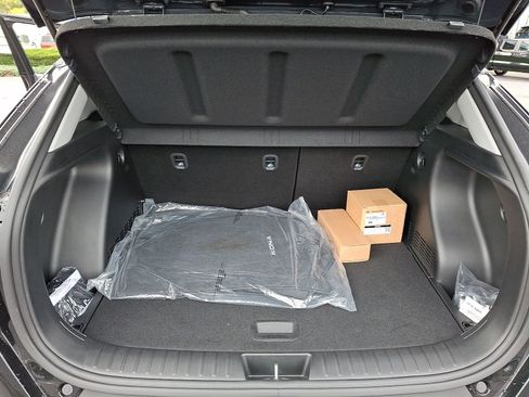 Used 2025 Hyundai Kona SEL image 28