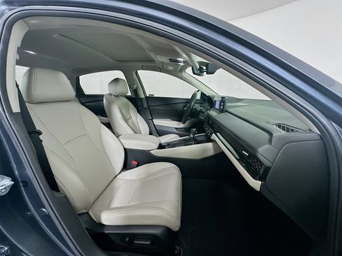 Used 2023 Honda Accord Touring image 29