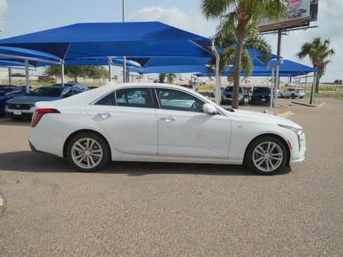 Used 2024 Cadillac CT4 Luxury RWD image 4
