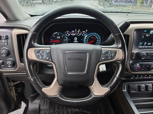 Used 2018 GMC Sierra 1500 Denali w/ Denali Ultimate Package AWD/4WD image 14