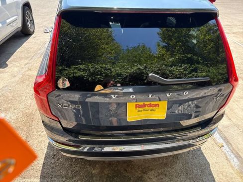Used 2021 Volvo XC90 T6 Inscription w/ Lounge Package AWD/4WD image 6