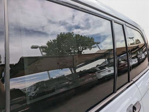 New 2025 Jeep Grand Cherokee Summit image 18