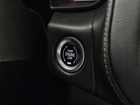 Used 2021 Chevrolet Tahoe Z71 w/ Rear Media and Nav Package image 19