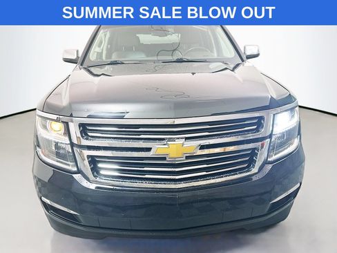 Used 2018 Chevrolet Tahoe Premier AWD/4WD image 2