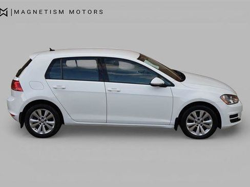Used 2015 Volkswagen Golf TDI S FWD image 2