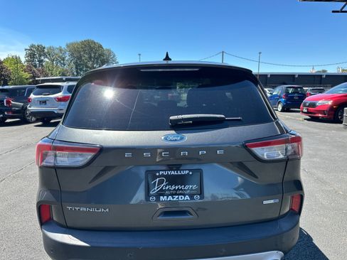 Used 2020 Ford Escape Titanium AWD/4WD image 26