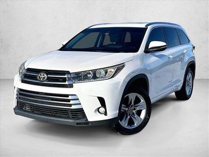 Used 2017 Toyota Highlander Limited