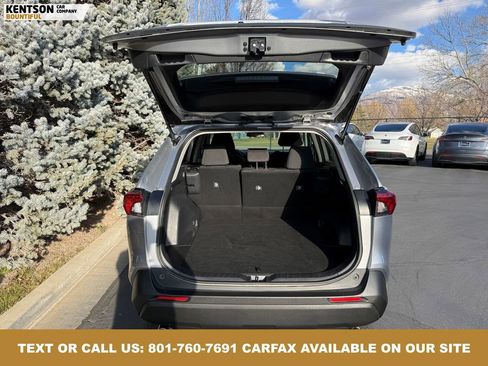 Used 2025 Toyota RAV4 LE image 31