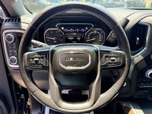 Used 2021 GMC Sierra 2500 Denali w/ Denali Ultimate Package AWD/4WD image 27