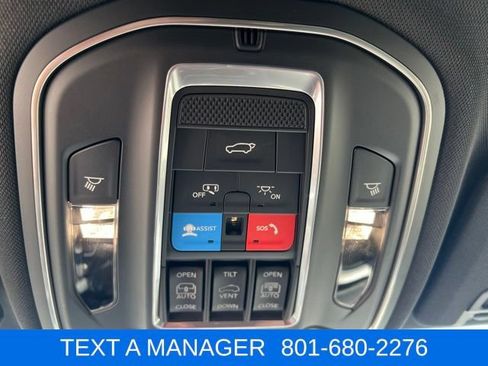 New 2026 Jeep Grand Cherokee L Limited w/ Luxury Tech Group II AWD/4WD image 21