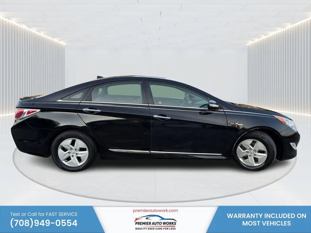 Used 2012 Hyundai Sonata Hybrid w/ Leather Pkg FWD image 8
