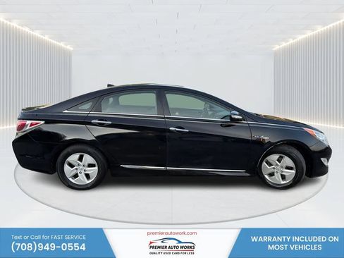 Used 2012 Hyundai Sonata Hybrid w/ Leather Pkg FWD image 8