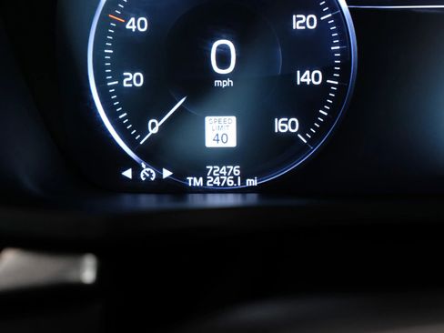 Used 2020 Volvo S60 T5 Momentum image 19