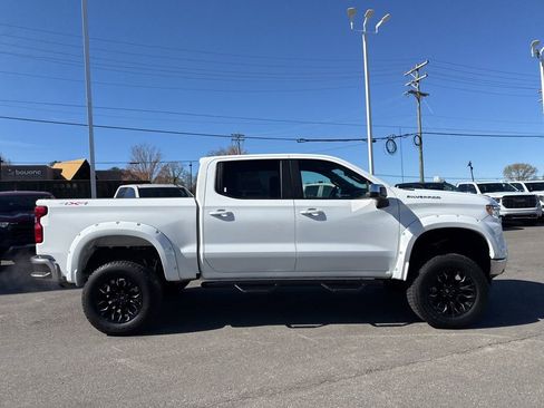 Used 2025 Chevrolet Silverado 1500 LT w/ Work Truck Package AWD/4WD image 7