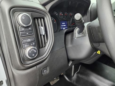 Used 2022 GMC Sierra 2500 Pro w/ Convenience Package image 37