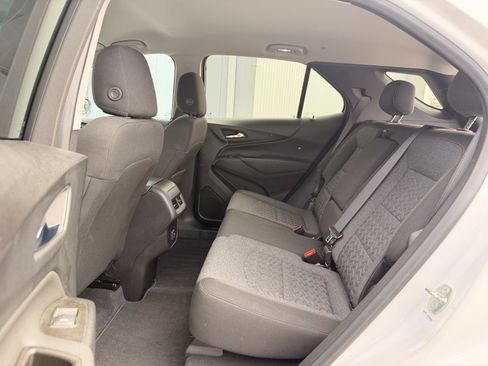 Used 2023 Chevrolet Equinox LT FWD image 29