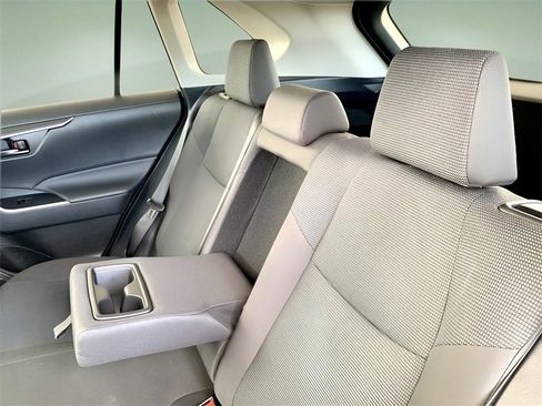 Used 2023 Toyota RAV4 LE image 19