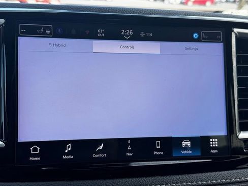 Certified 2024 Chrysler Pacifica Select image 35