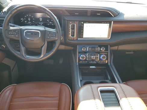 Certified 2024 GMC Yukon XL Denali Ultimate image 27