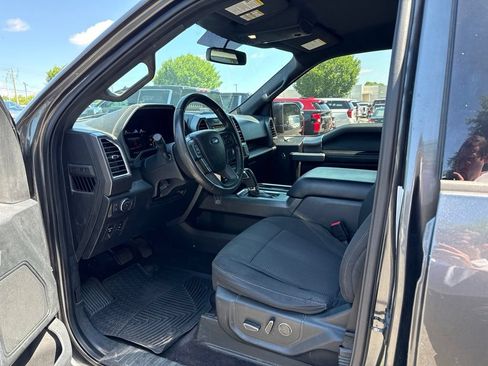 Used 2016 Ford F150 XLT w/ Equipment Group 302A Luxury AWD/4WD image 9