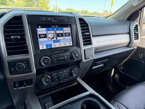 Used 2019 Ford F350 Lariat w/ Lariat Ultimate Package image 29