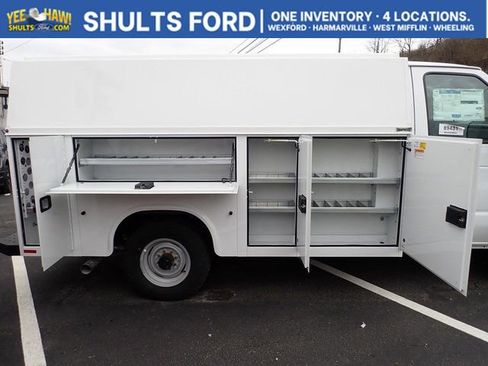 New 2026 Ford E-350 and Econoline 350 Super Duty w/ Power Equipment Group RWD image 10
