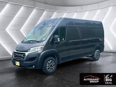 New 2024 RAM ProMaster 3500 w/ Quick Order Package 22G SLT