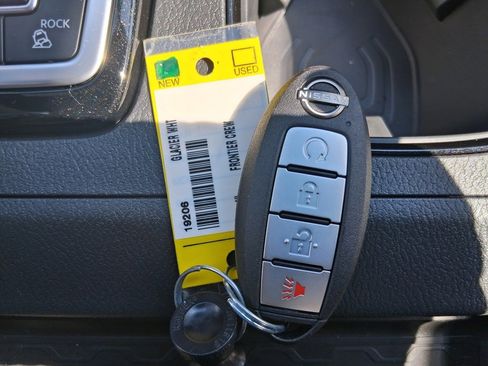 New 2026 Nissan Frontier SV image 34