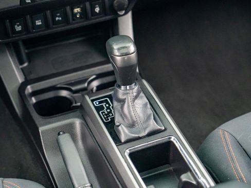 Used 2016 Toyota Tacoma TRD Sport w/ Premium & Technology Package image 22