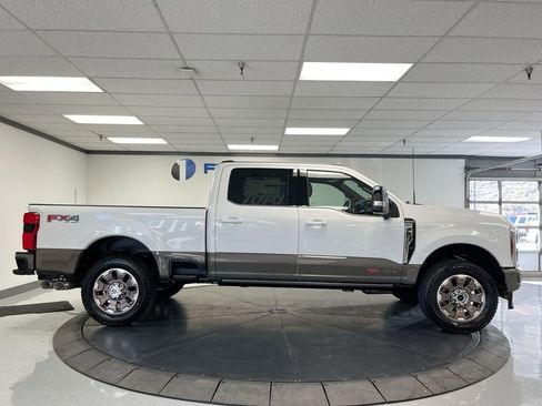 New 2026 Ford F350 4x4 Crew Cab Super Duty image 9