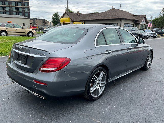 Used 2018 Mercedes-Benz E 300 4MATIC image 8