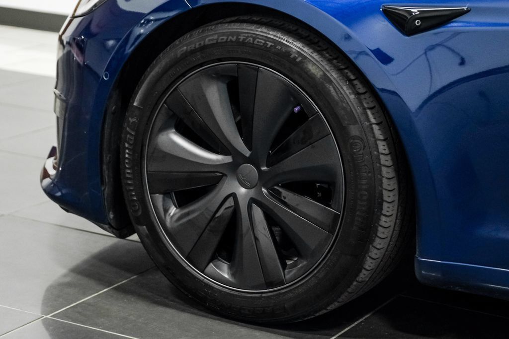 Used 2023 Tesla Model S AWD/4WD image 44