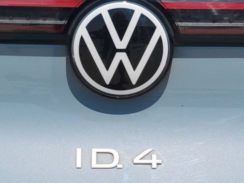 Used 2023 Volkswagen ID.4 Pro S Plus AWD/4WD image 11