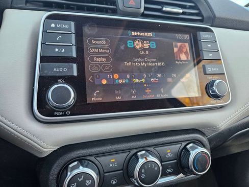 Used 2020 Nissan Versa SV w/ Trunk Package image 13