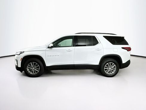 Used 2023 Chevrolet Traverse LT FWD image 4
