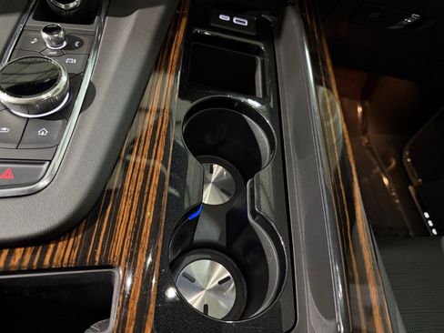 Certified 2023 Cadillac Escalade Premium Luxury w/ Performance Package AWD/4WD image 35