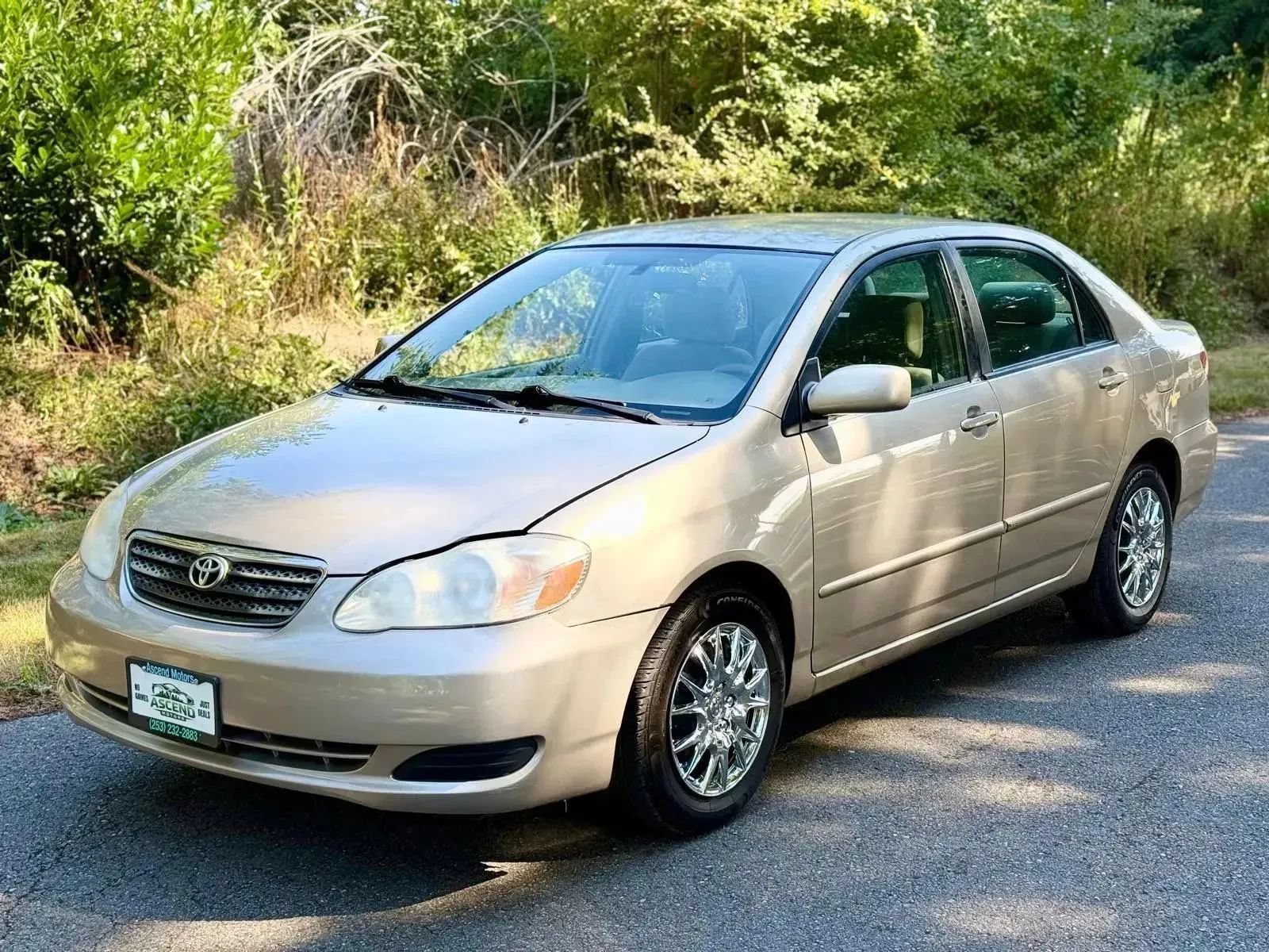 Used 2008 Toyota Corolla LE FWD image 1