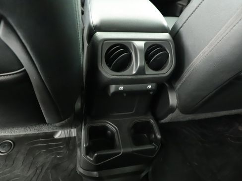 Certified 2022 Jeep Gladiator Sport image 23