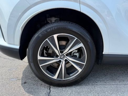 Used 2024 Lexus RX 350 Premium w/ Accessory Package (Z1) AWD/4WD image 28