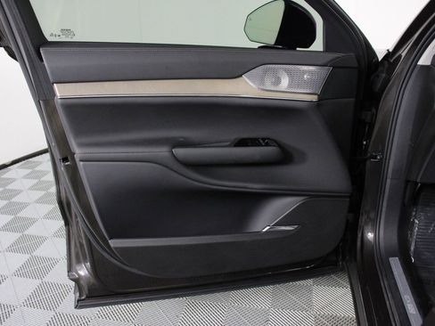 Certified 2025 Volvo EX90 Ultra image 17