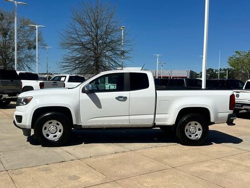 Used 2018 Chevrolet Colorado W/T image 22