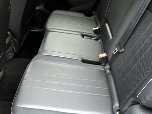 Used 2023 Volkswagen Tiguan SE FWD image 26