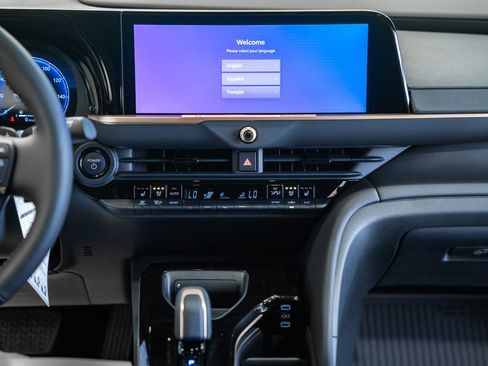 New 2026 Toyota Crown Signia image 22